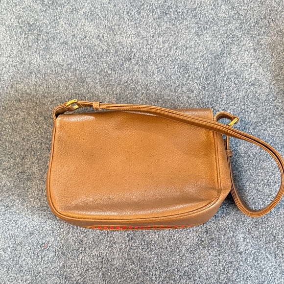 Gucci Tan Leather Shoulder Bag - Picture 3 of 5